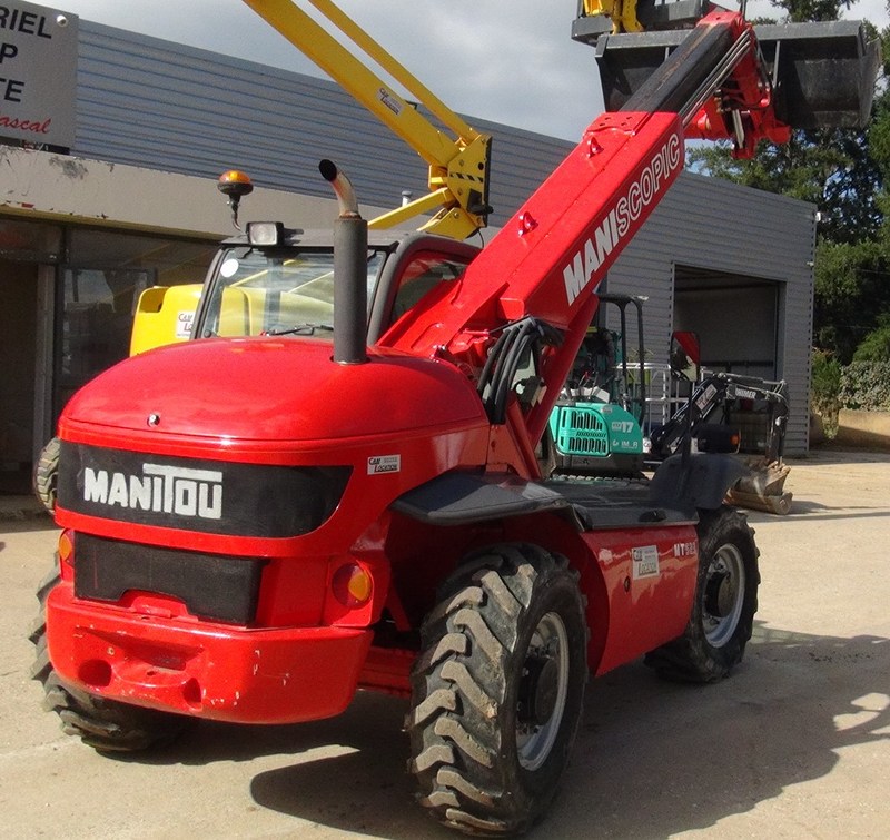 pelle manitou BF maniscopic 5m.jpg